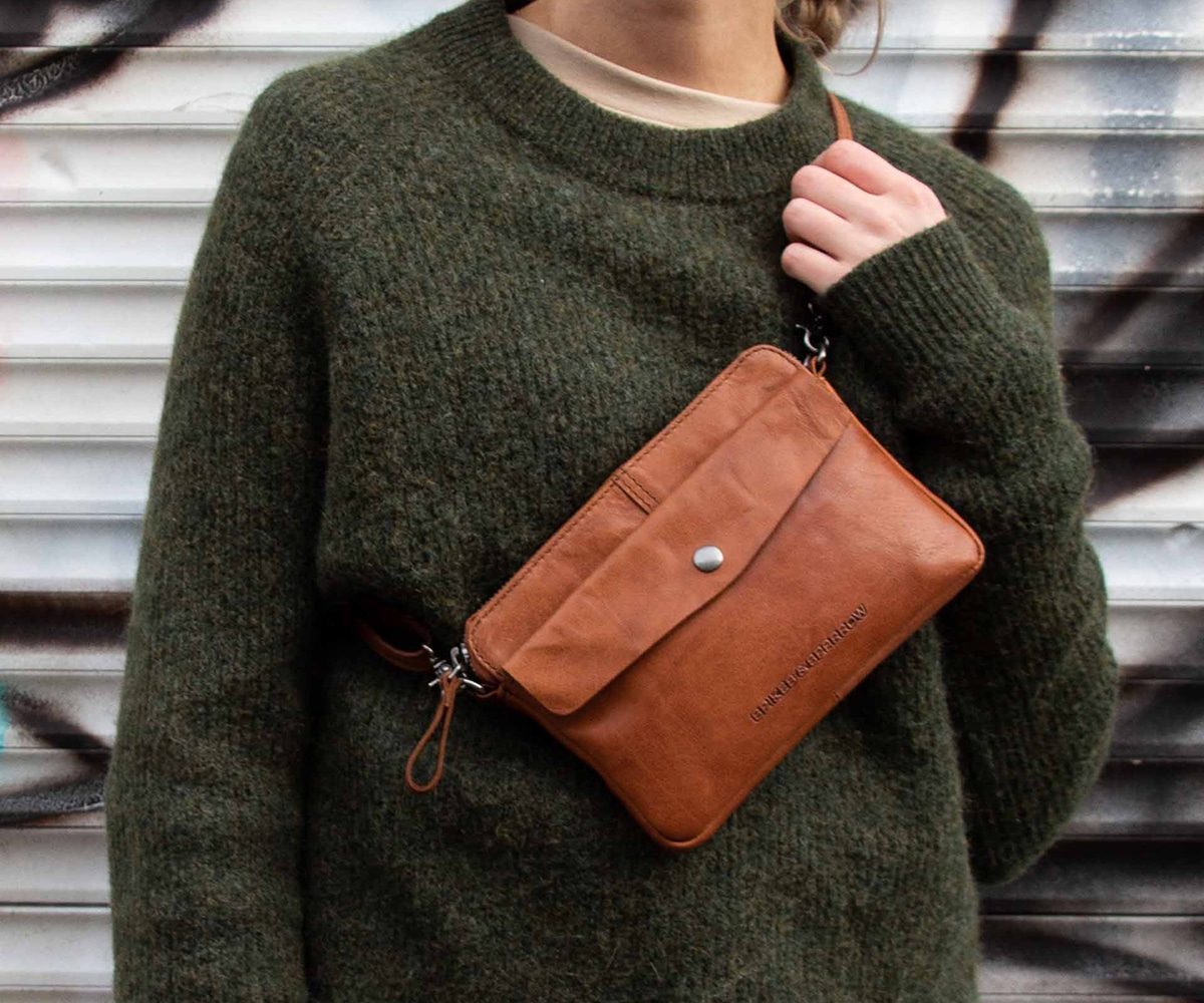 Leather Crossbody Bag / Clutch - Idaho - Black