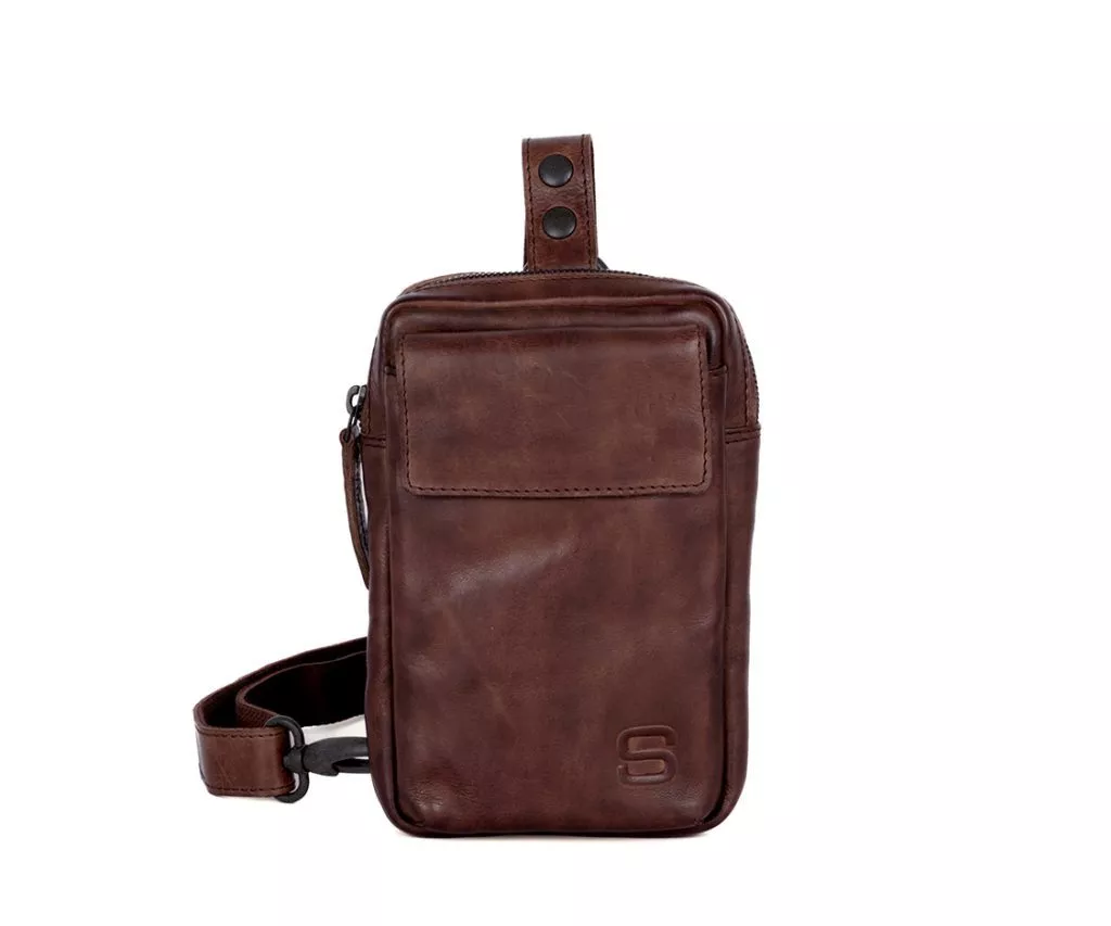 Vooraanzicht Leren Slingbag – Harris – Donkerbruin